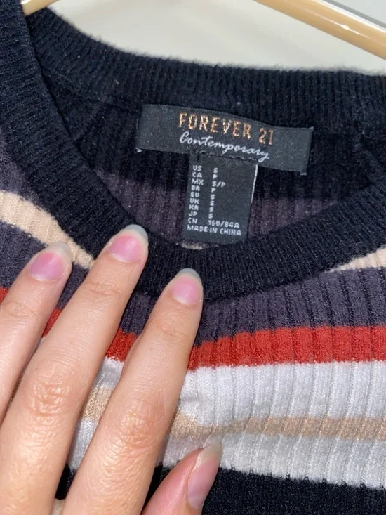 Forever 21 Striped Rib-Knit Crew Sweater top in Cream, Black and Rust - Picture 4 of 4